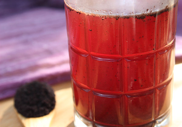 acai-berry-freeze-dried-powder-in-water acai-berry-freeze-dried-powder-in-water