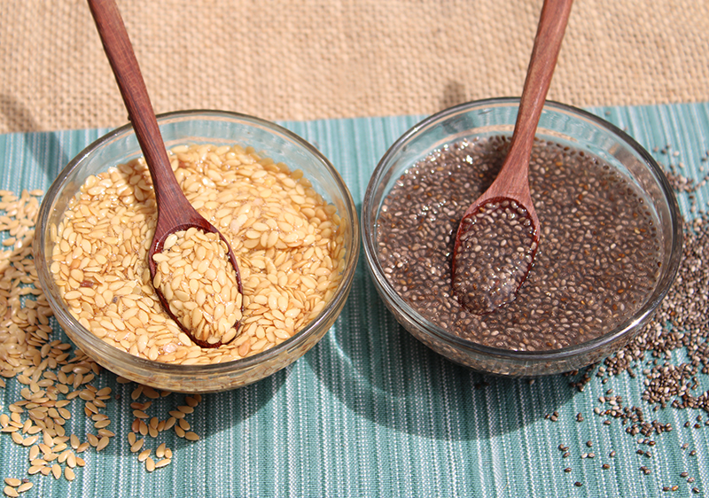 Benefits of Chia Seeds Vs Flax Seeds, Which is Better?