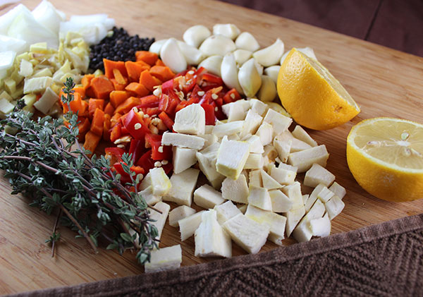 fire-cider-ingredients-chopped