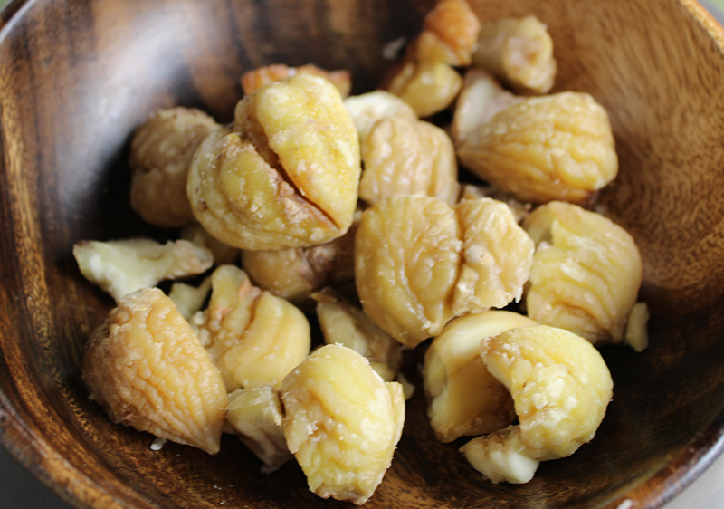 fresh-cooked-peeled-chestnuts fresh-cooked-peeled-chestnuts