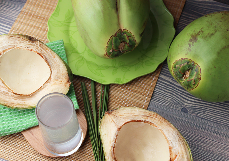 green-coconuts-coconut-water