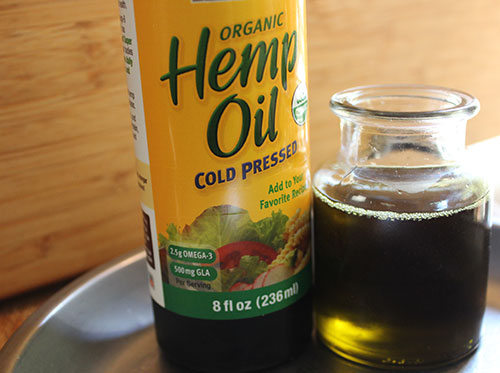 healthy-fats-hemp-seed-oil healthy-fats-hemp-seed-oil