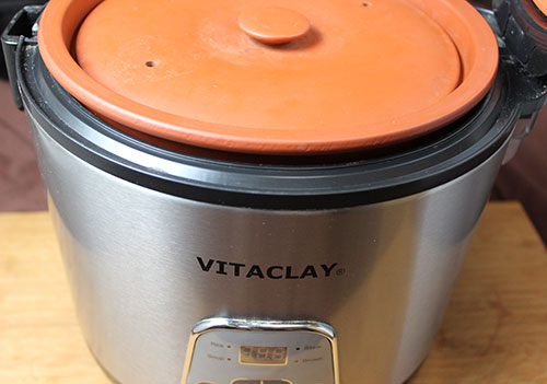 Heavy Metals in Vitaclay Slow Cookers?