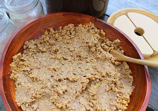 miso-paste-decanting-homemade-garbanzo-bean