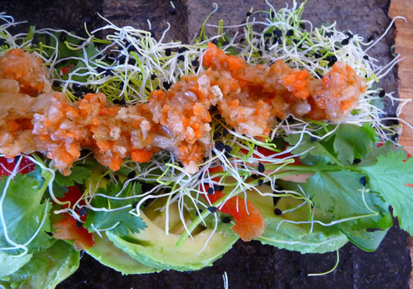 onion-sprouts-in-nori-rolls onion-sprouts-in-nori-rolls