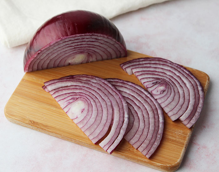 pickled-red-onions-recipe-slicing-1 pickled-red-onions-recipe-slicing-1