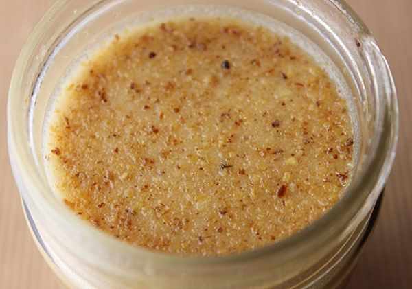 raw-honey-benefits-wax-layer