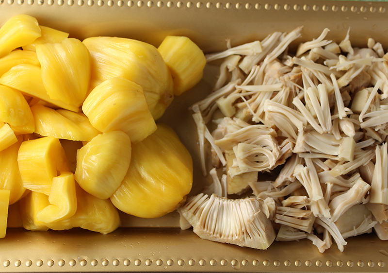ripe-vs-unripe-jackfruit ripe-vs-unripe-jackfruit