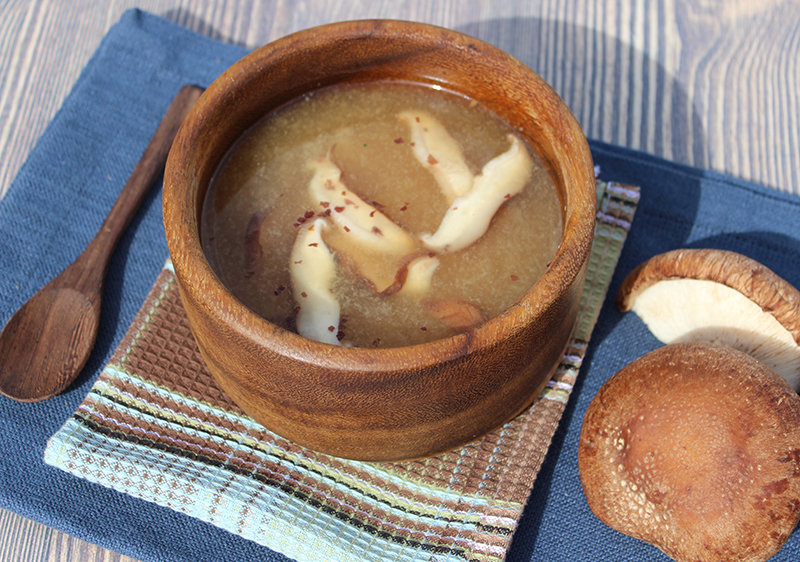 shiitake-mushroom-miso-soup shiitake-mushroom-miso-soup