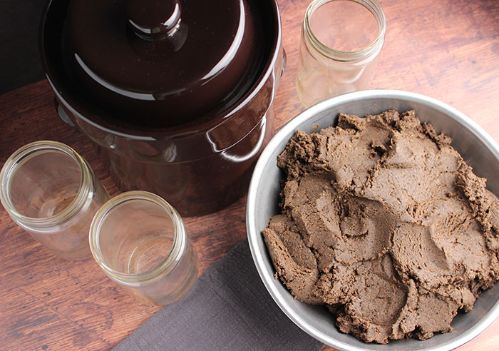 step-for-decanting-miso step-for-decanting-miso