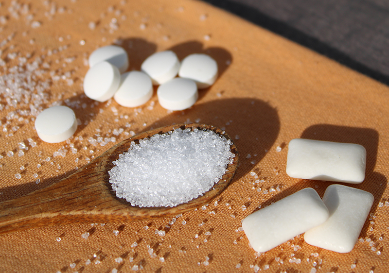 xylitol-pros-and-cons-as-sweetener